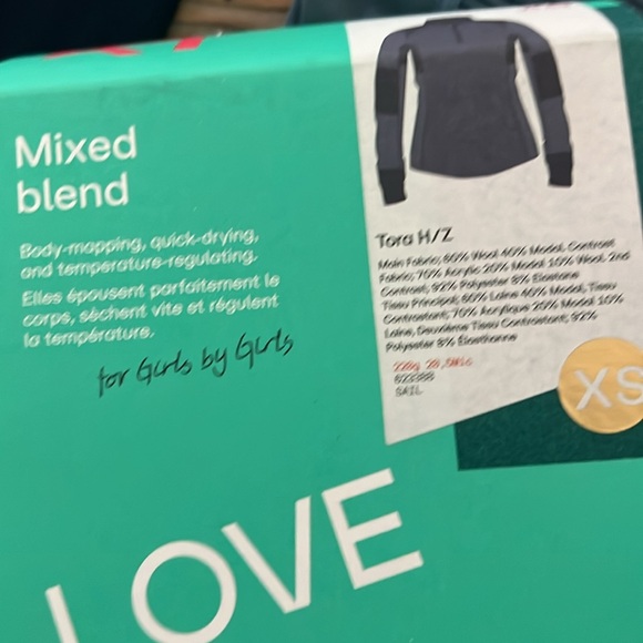 Kari Traii NWT Baselayer Tora H/Z Mixed Wool Blend XS - Picture 2 of 6